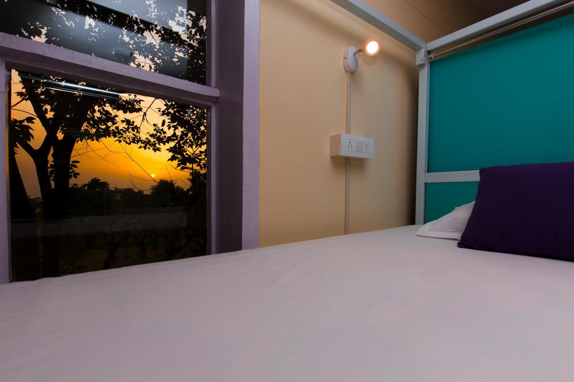 Hostel Dormigo Bīr Exteriér fotografie